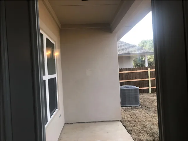 $1,995 | 4313 Buffalo Ford Road, Georgetown, TX 78628