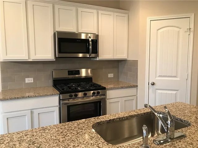 $1,995 | 4313 Buffalo Ford Road, Georgetown, TX 78628