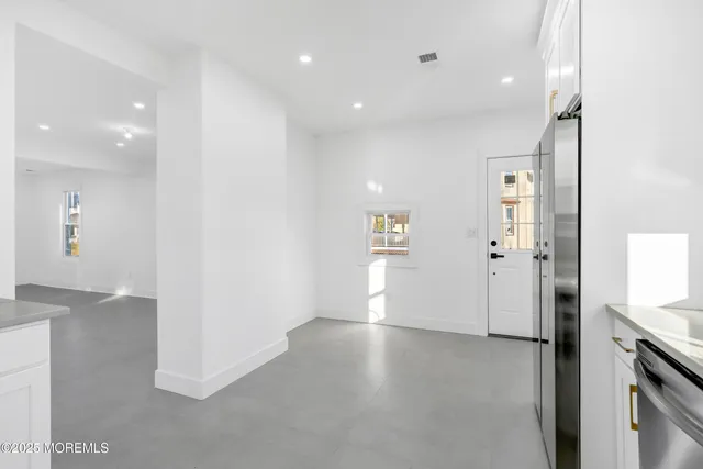 $4,600 | 448 Monmouth Road, West Long Branch, NJ 07764