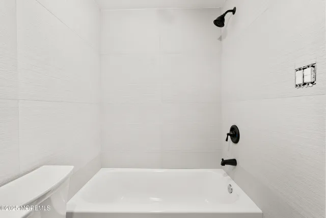 $4,600 | 448 Monmouth Road, West Long Branch, NJ 07764