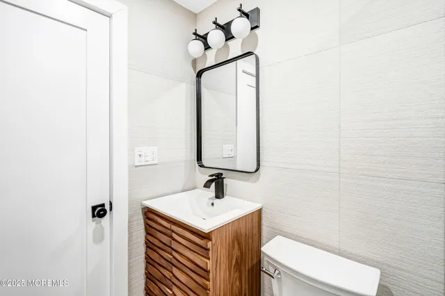 $4,600 | 448 Monmouth Road, West Long Branch, NJ 07764