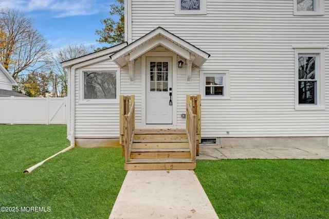 $4,600 | 448 Monmouth Road, West Long Branch, NJ 07764