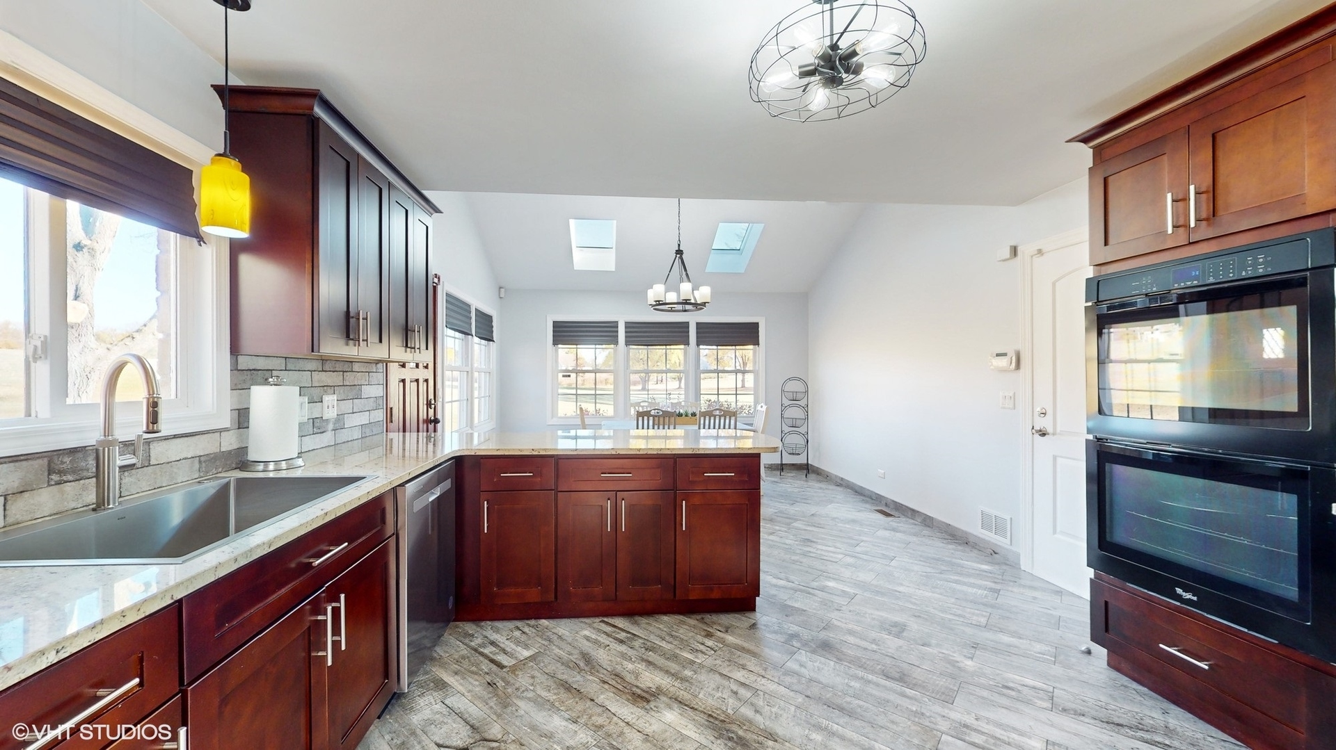 26181 North Anderson Road Wauconda, IL 60084 - Photo 8 of 27 Gallery Image 8