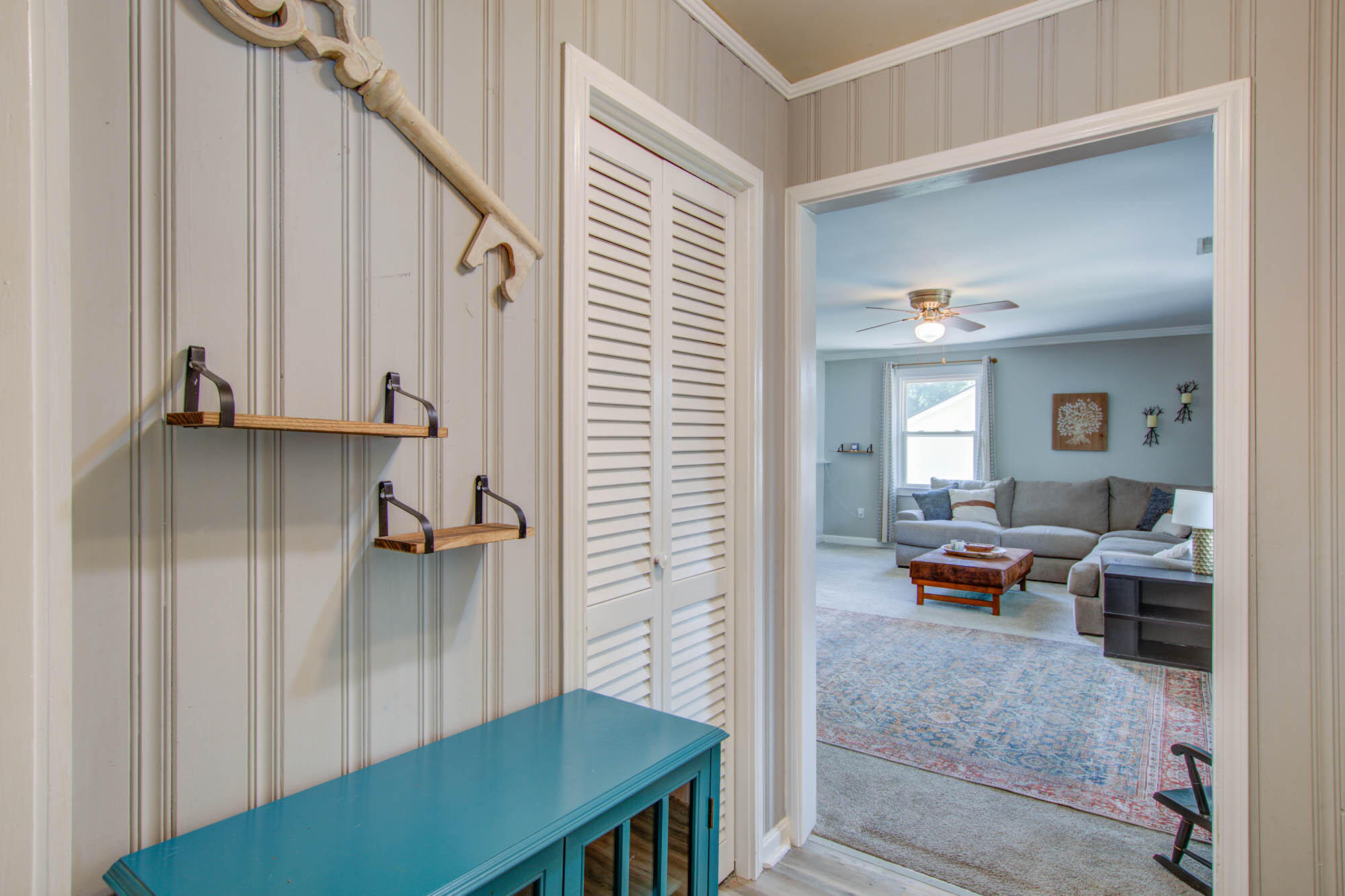 1005 Holcombe Road Hanahan, SC 29410 - Photo 5 of 27 1005 (6)