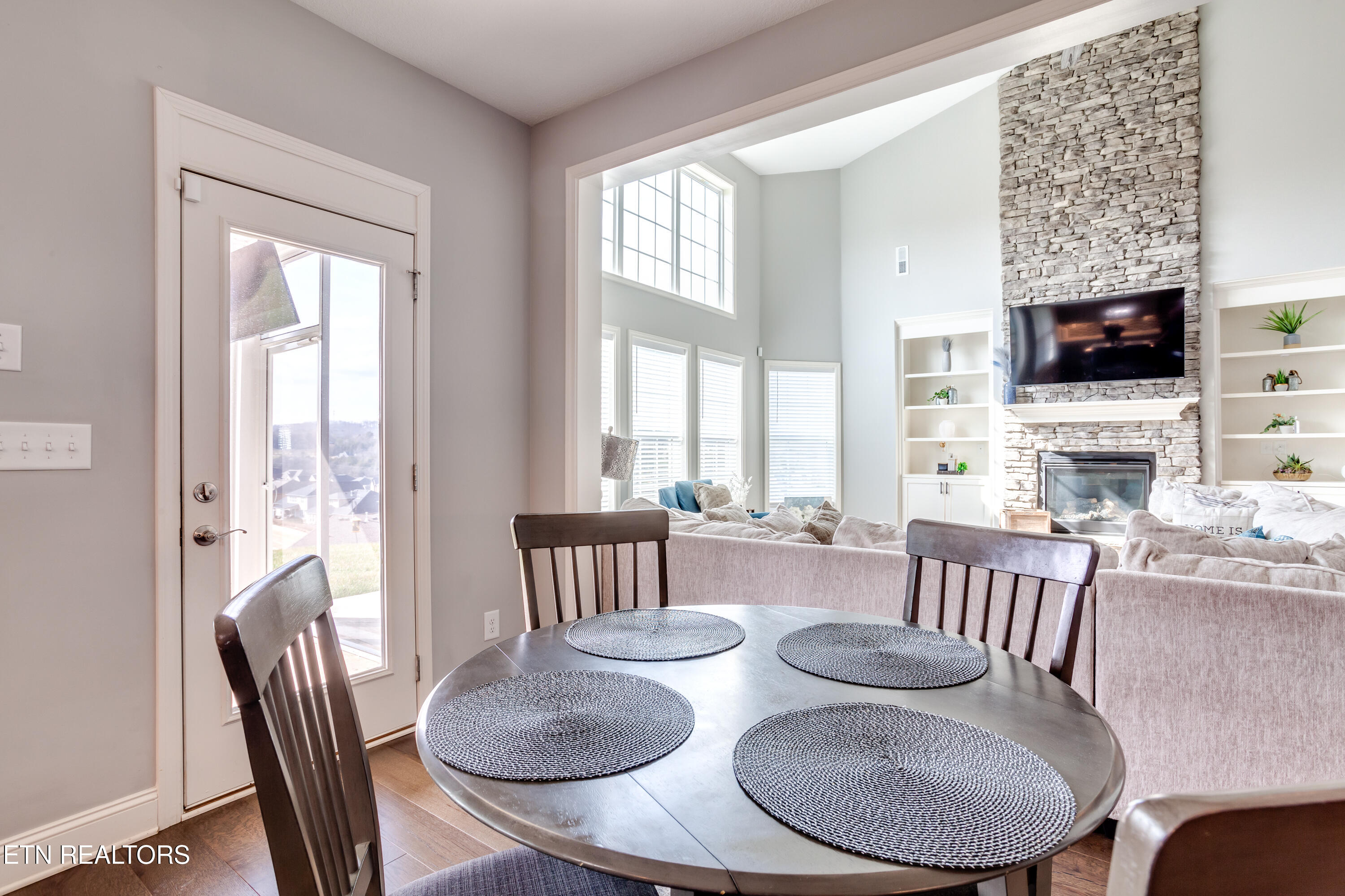 1675 Hickory Reserve Road Knoxville, TN 37932 - Photo 22 of 55 022260304-1-1675HickoryReserveRdKnoxvill