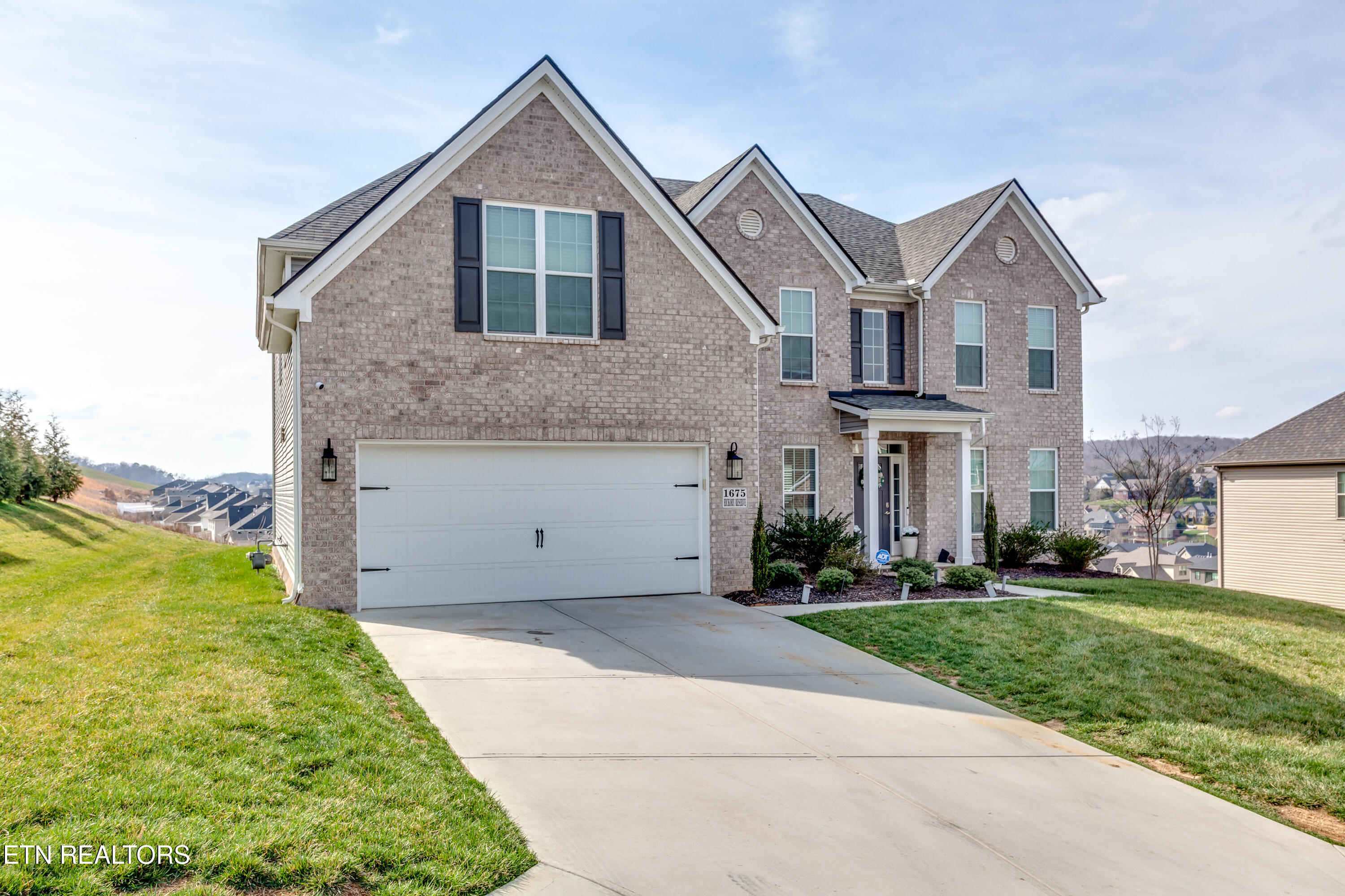 1675 Hickory Reserve Road Knoxville, TN 37932 - Photo 3 of 55 003260304-1-1675HickoryReserveRdKnoxvill