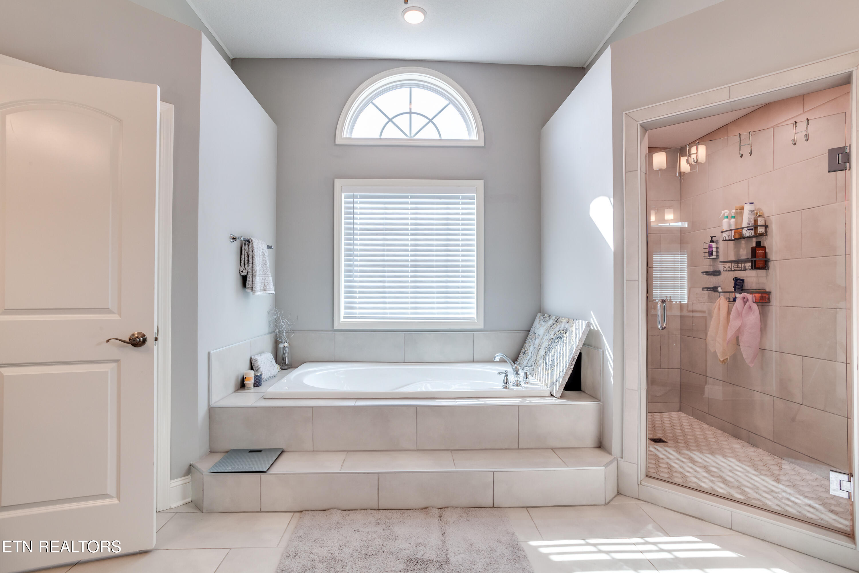 1675 Hickory Reserve Road Knoxville, TN 37932 - Photo 33 of 55 033260304-1-1675HickoryReserveRdKnoxvill