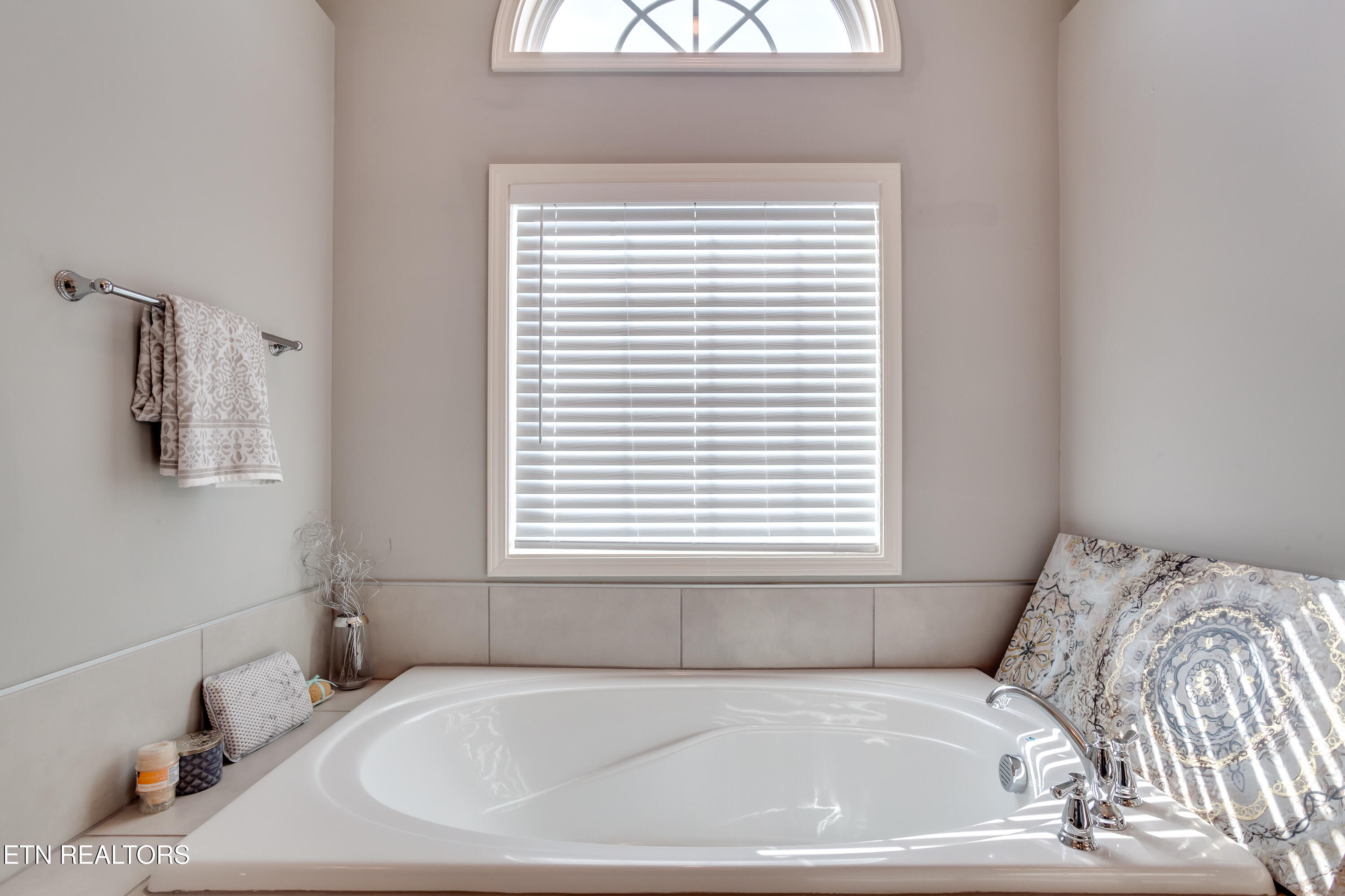 1675 Hickory Reserve Road Knoxville, TN 37932 - Photo 34 of 55 034260304-1-1675HickoryReserveRdKnoxvill