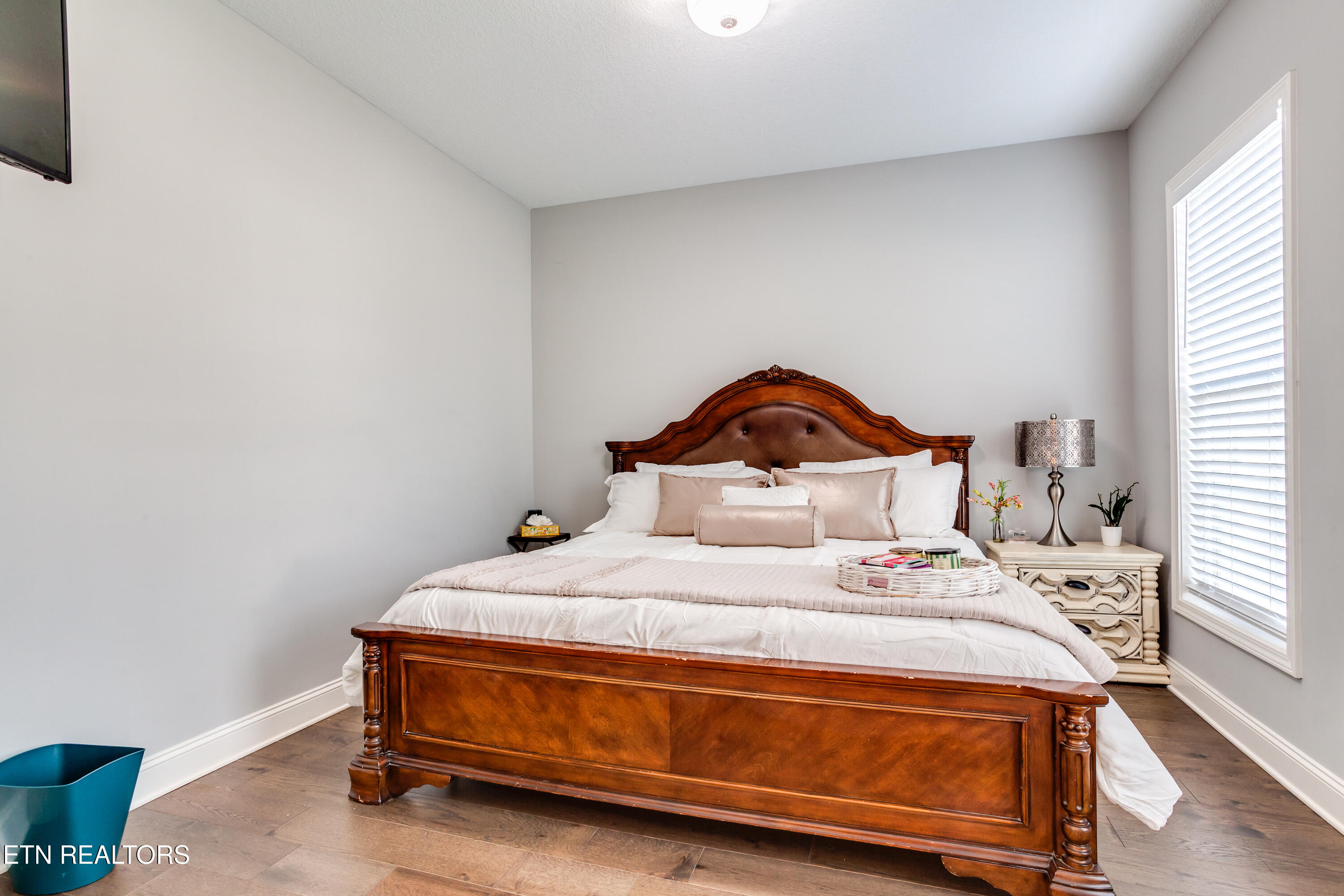 1675 Hickory Reserve Road Knoxville, TN 37932 - Photo 8 of 55 008260304-1-1675HickoryReserveRdKnoxvill