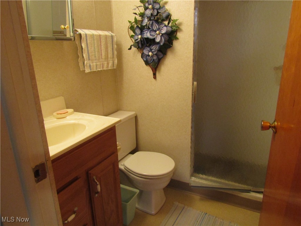 131 Forest Road Weirton, WV 26062 - Photo 28 of 35 Gallery Image 28