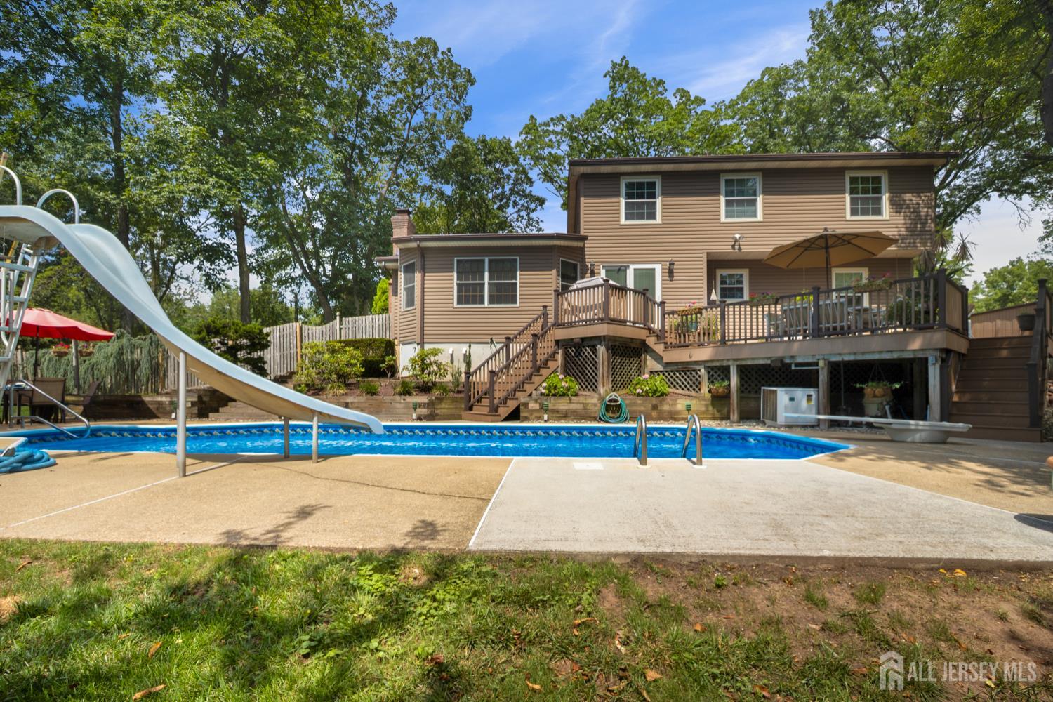 1 Hawthorn Road Piscataway, NJ 08854 - Photo 29 of 37