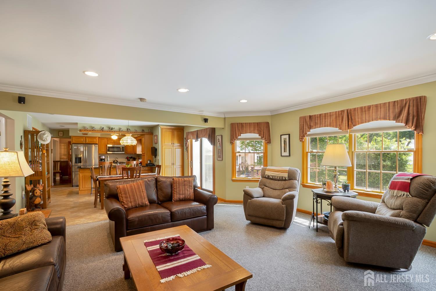 1 Hawthorn Road Piscataway, NJ 08854 - Photo 7 of 37