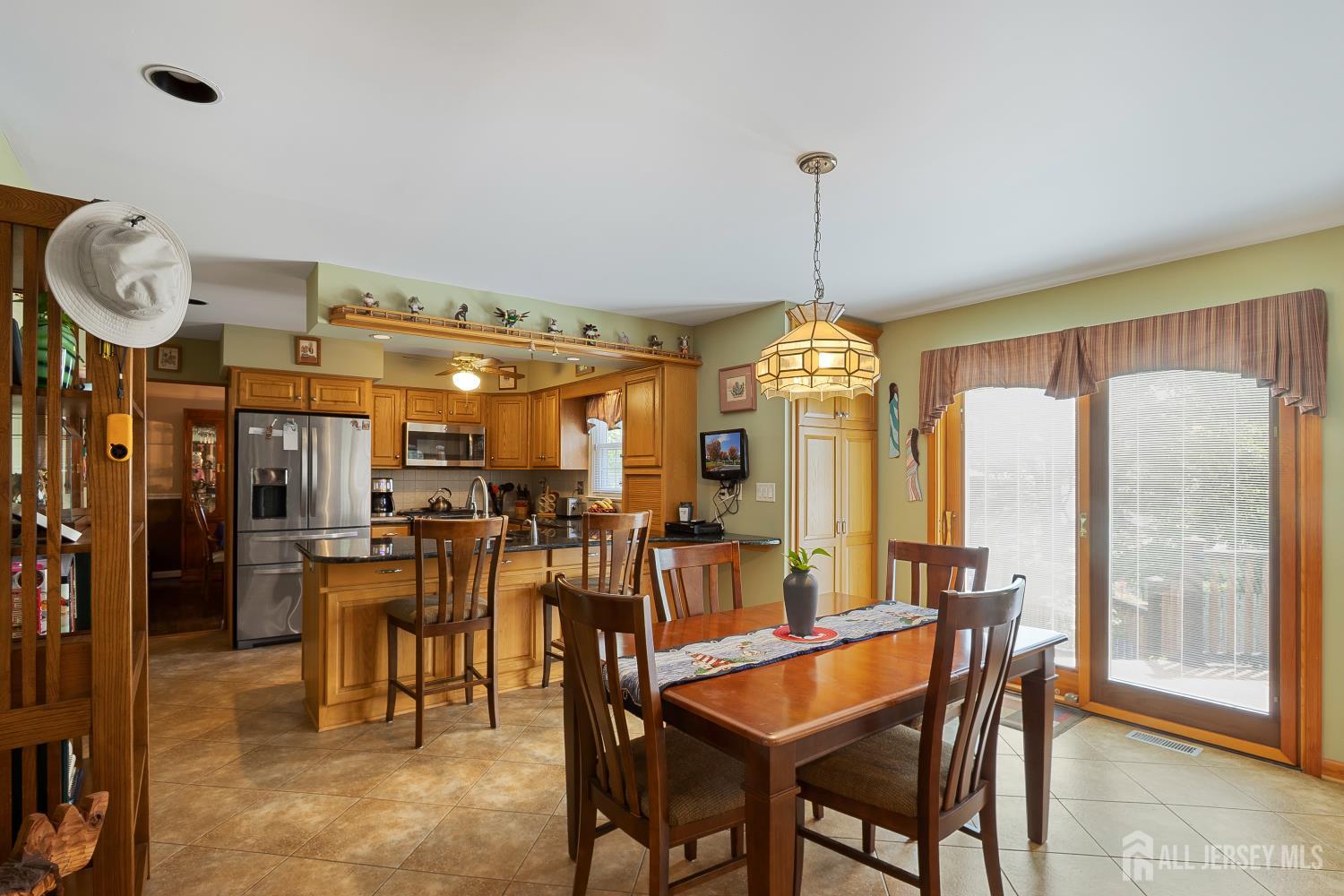 1 Hawthorn Road Piscataway, NJ 08854 - Photo 8 of 37