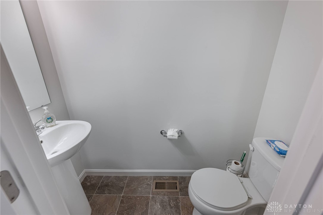 3656 Persimmon Ridge Place Bellbrook, OH 45305 - Photo 14 of 47
