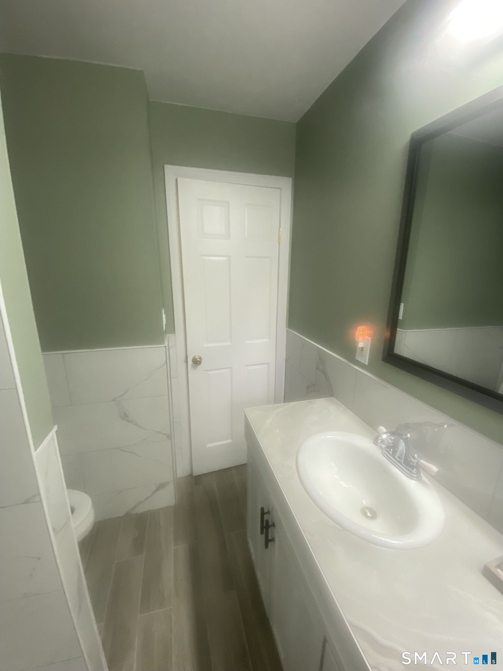 110 Wooster Avenue Waterbury, CT 06708 - Photo 35 of 39