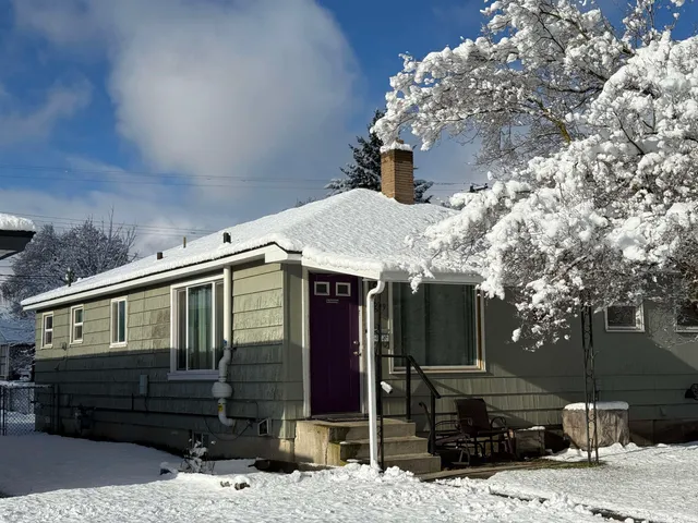 $300,000 | 6209 North Whitehouse Street, Spokane, WA 99205