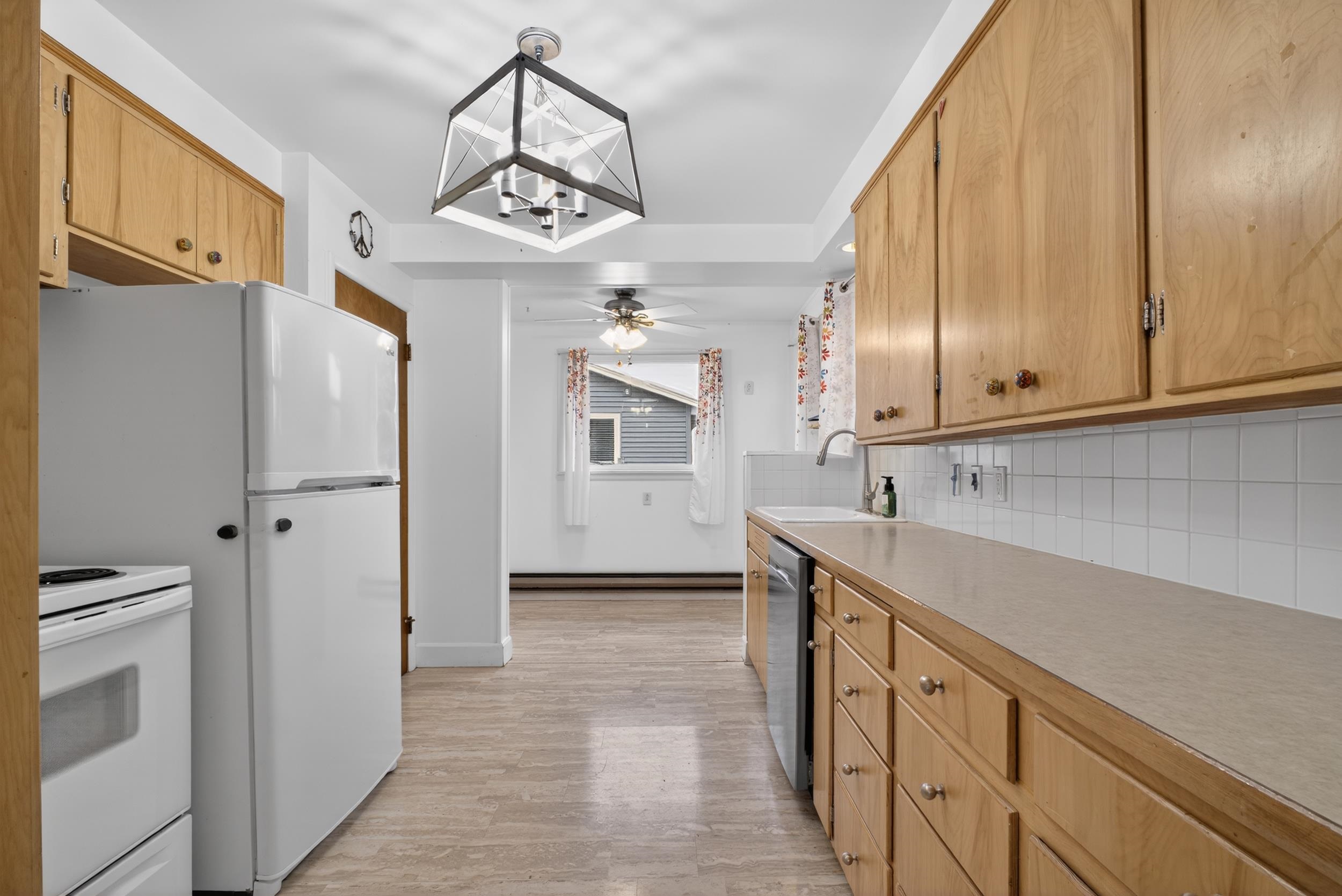 6209 North Whitehouse Street Spokane, WA 99205 - Photo 3 of 40