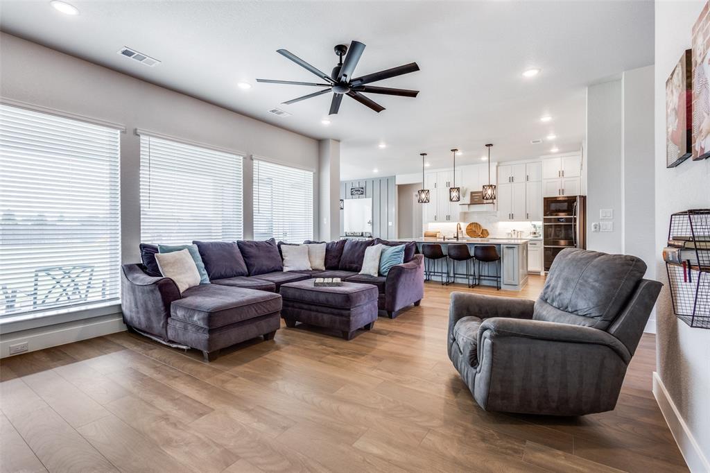 2255 County Road 377 Van Alstyne, TX 75495 - Photo 12 of 32