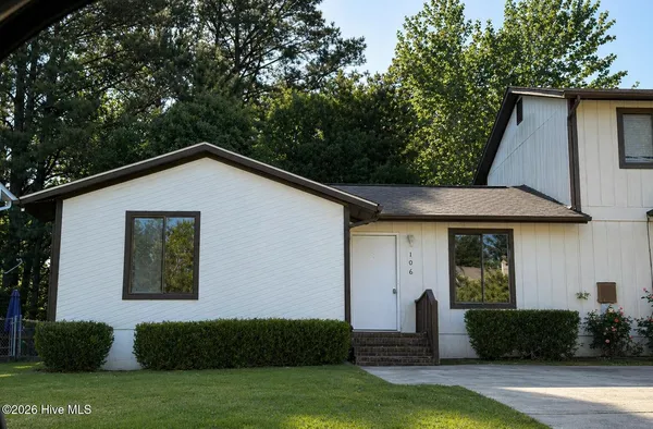 $1,300 | 106 Brenda Drive, Jacksonville, NC 28546