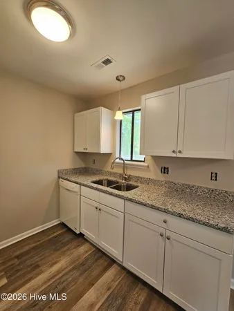 $1,300 | 106 Brenda Drive, Jacksonville, NC 28546