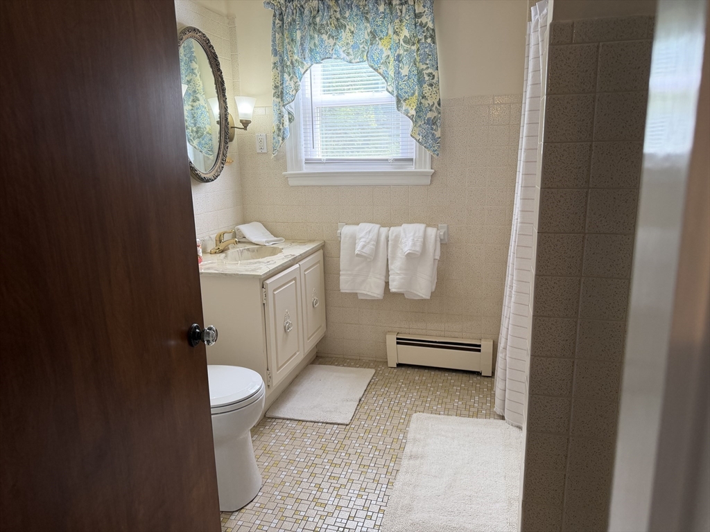 33 Highland Street Webster, MA 01570 - Photo 24 of 42