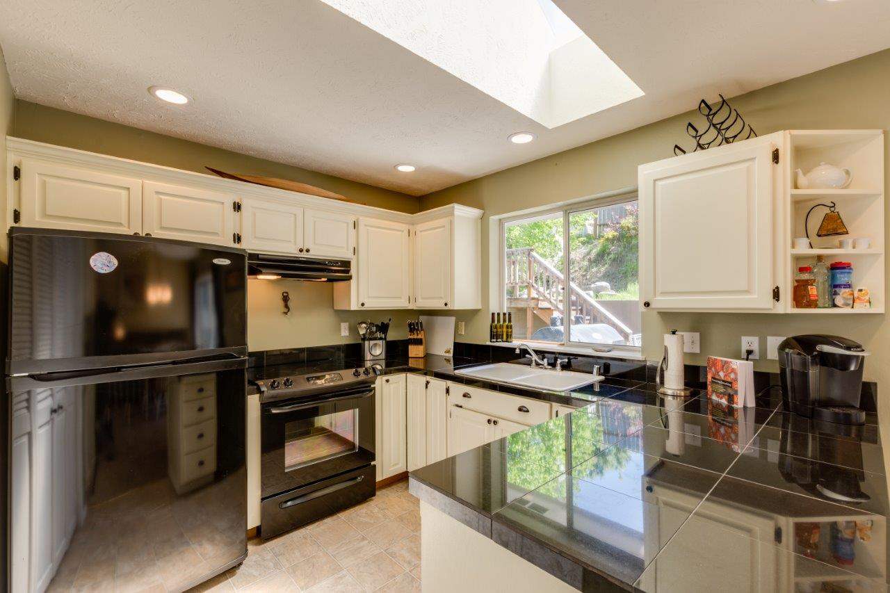 5605 West Rifle Club Road Spokane, WA 99208 - Photo 8 of 17 Gallery Image 8