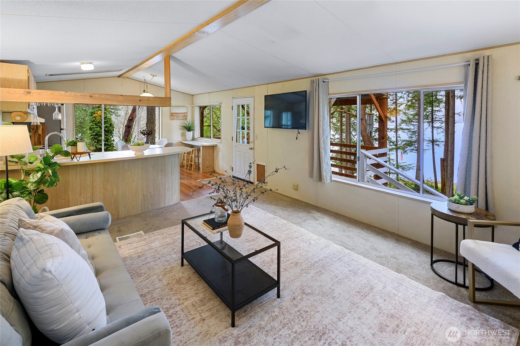 15233 Sunset Avenue Northeast Keyport, WA 98345 - Photo 13 of 40