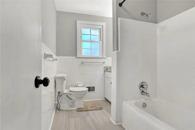 $380,000 | 2010 Boulevard Heights, Anderson, SC 29621