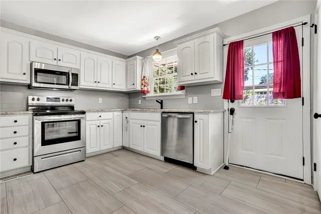 $380,000 | 2010 Boulevard Heights, Anderson, SC 29621