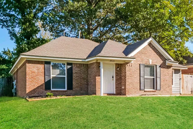 $1,410 | 3824 Windermere Road, Memphis, TN 38128