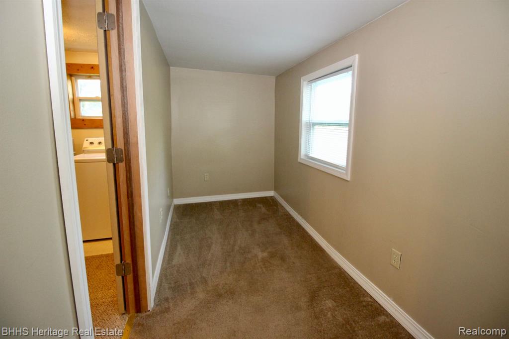 11909 South Nicholson Road Perry, MI 48872 - Photo 14 of 39