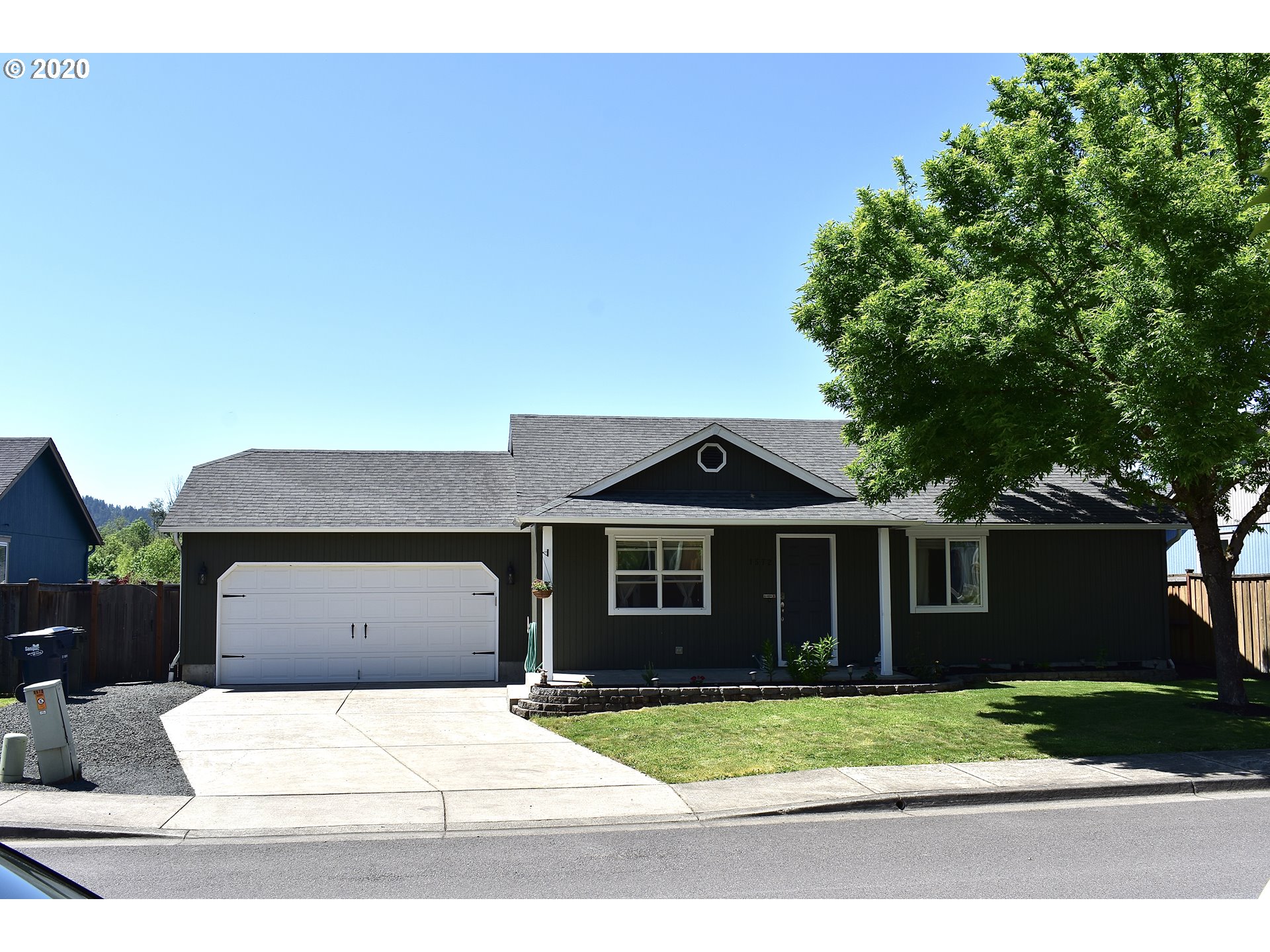 1572 South 59th Street Springfield, OR 97478 - Photo 1 of 21