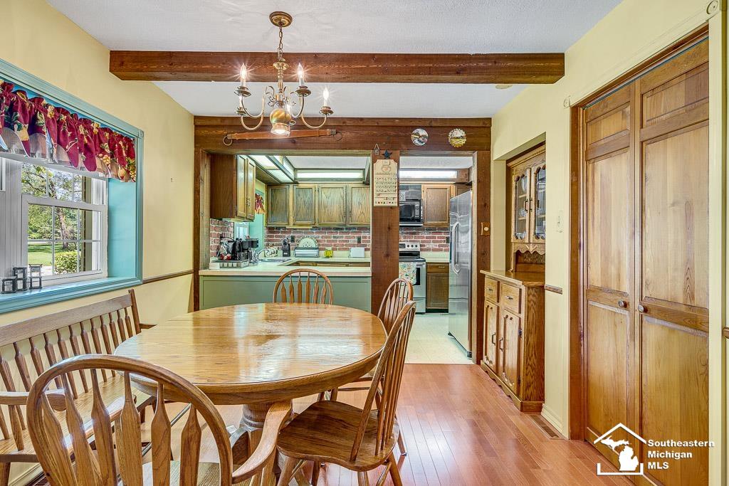 8600 Jackman Road Temperance, MI 48182 - Photo 13 of 62