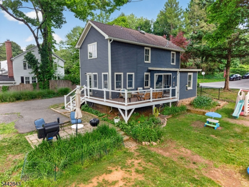 79 West Main Street Mendham, NJ 07945 - Photo 26 of 31