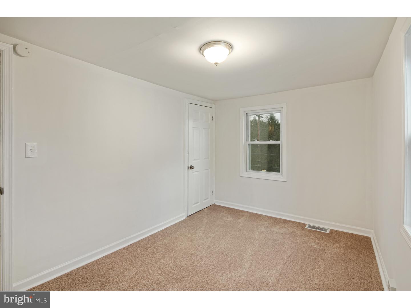 25 New Road Aston, PA 19014 - Photo 14 of 16