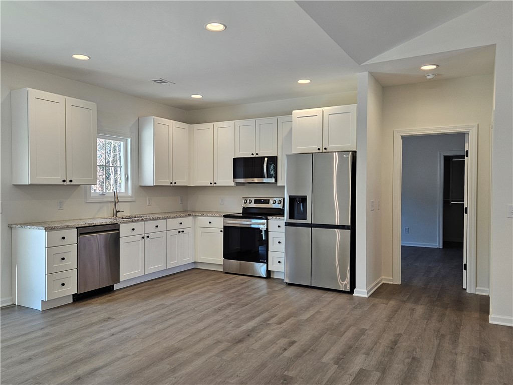 299 Springbrook Road Walhalla, SC 29691 - Photo 3 of 20