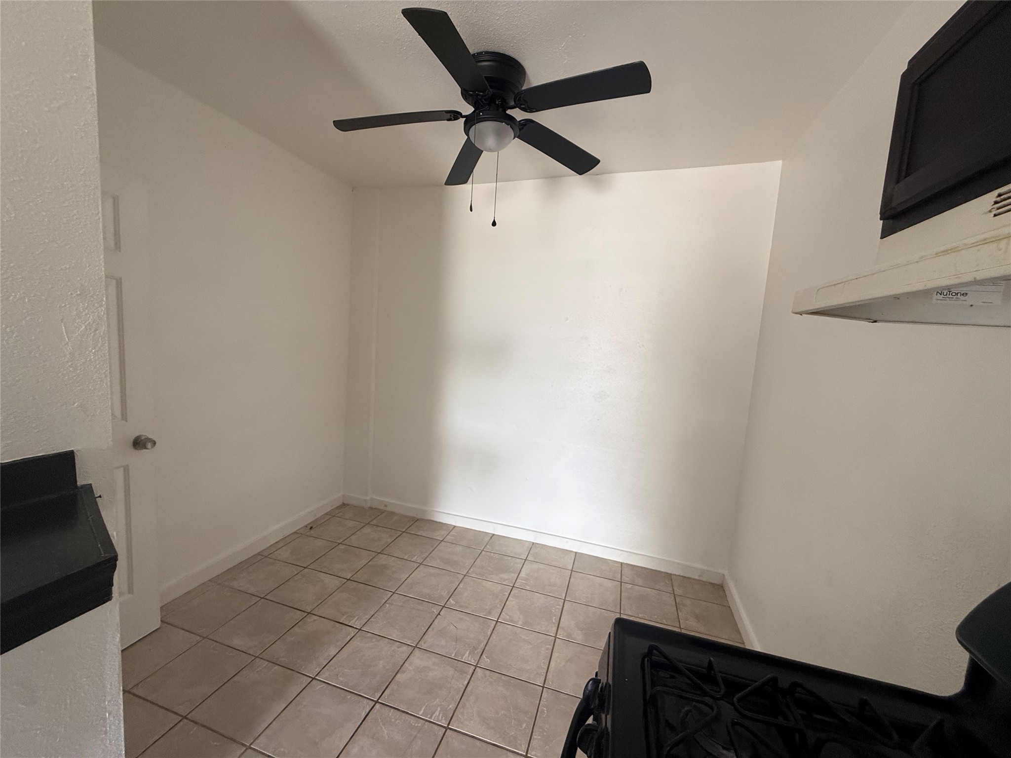 938 Zoe Street, Unit 1 Houston, TX 77020 - Photo 10 of 11