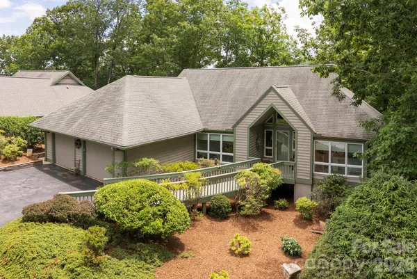 $625,000 | 129 Forest View Drive, Flat Rock, NC 28731