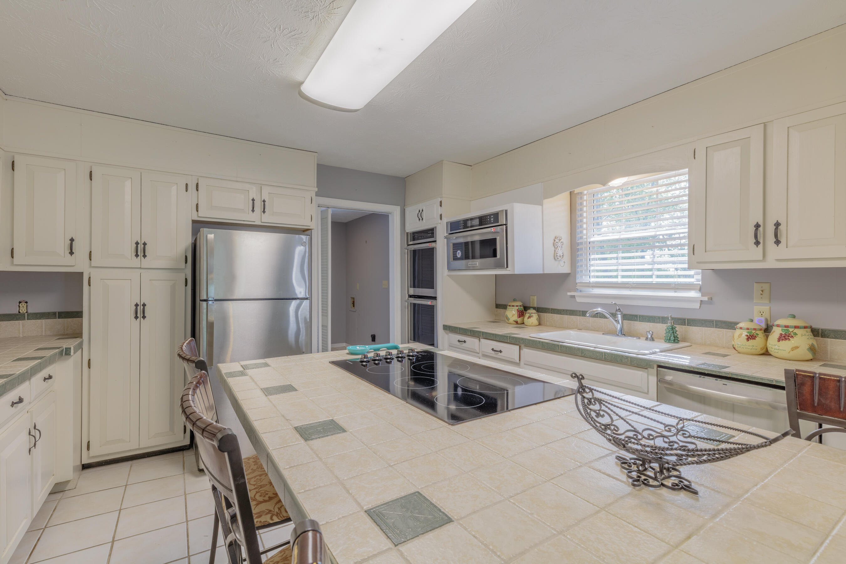 197 Lynn Trail LaFayette, GA 30728 - Photo 5 of 51 Awesome kitchen