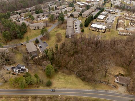 3422 Ogden Road Roanoke, VA 24015 - Photo 2 of 7 view of a city