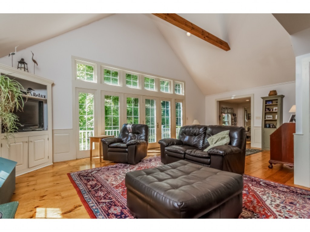 136 McCurdy Road New Boston, NH 03070 - Photo 2 of 36