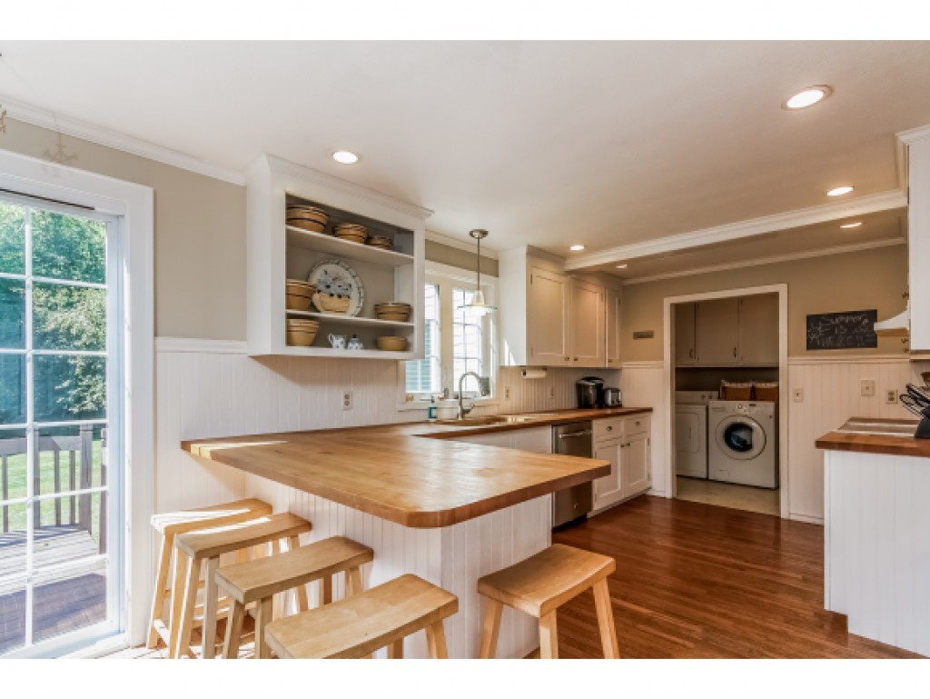 136 McCurdy Road New Boston, NH 03070 - Photo 14 of 36