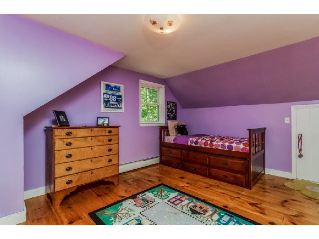 136 McCurdy Road New Boston, NH 03070 - Photo 23 of 36