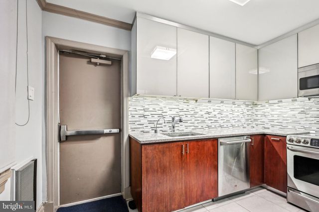 $4,995,000 | 1710-12 Locust Street, Philadelphia, PA 19103