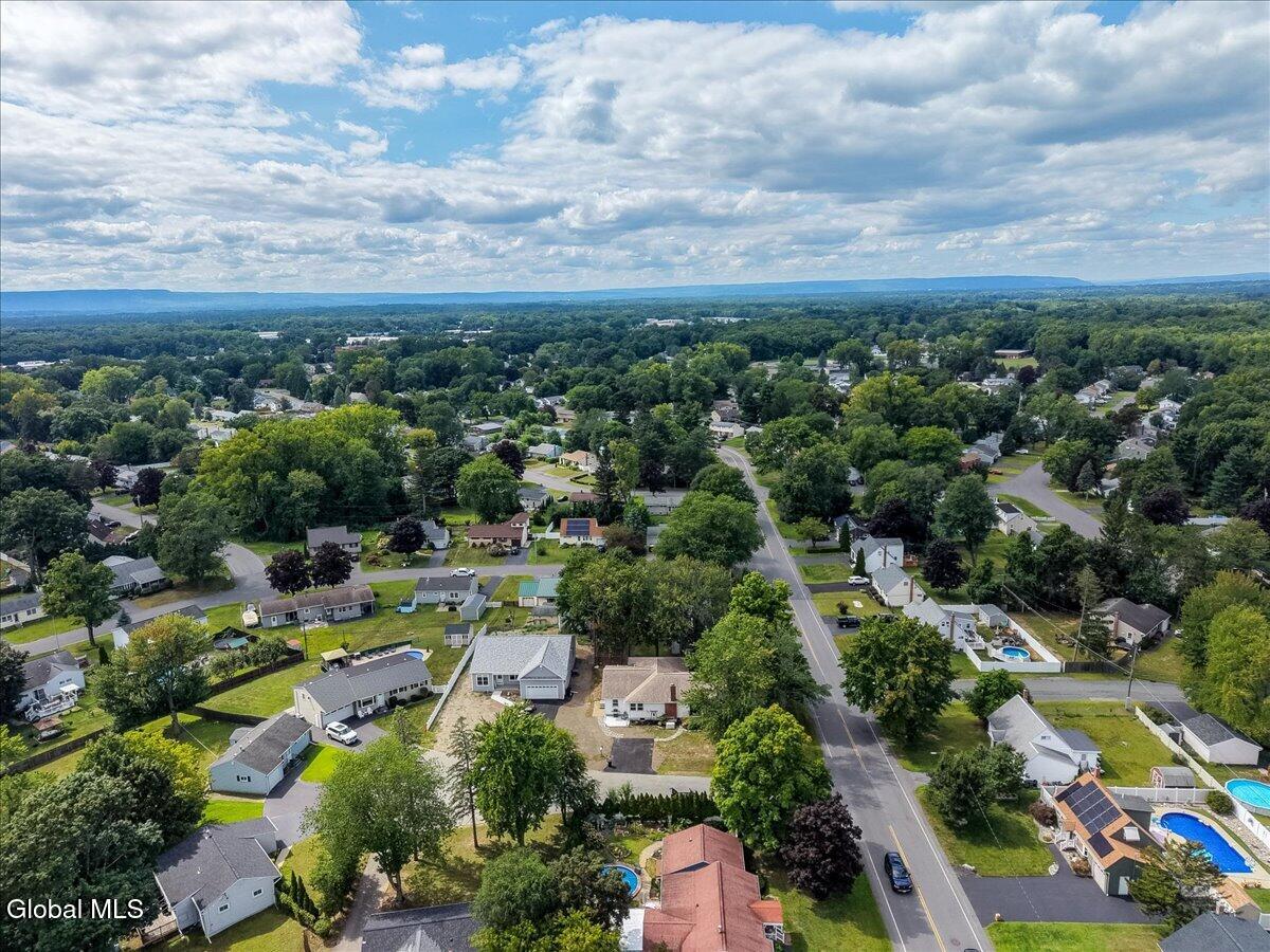 55 Hunting Road Colonie, NY 12205 - Photo 41 of 47 Cul De Sac View