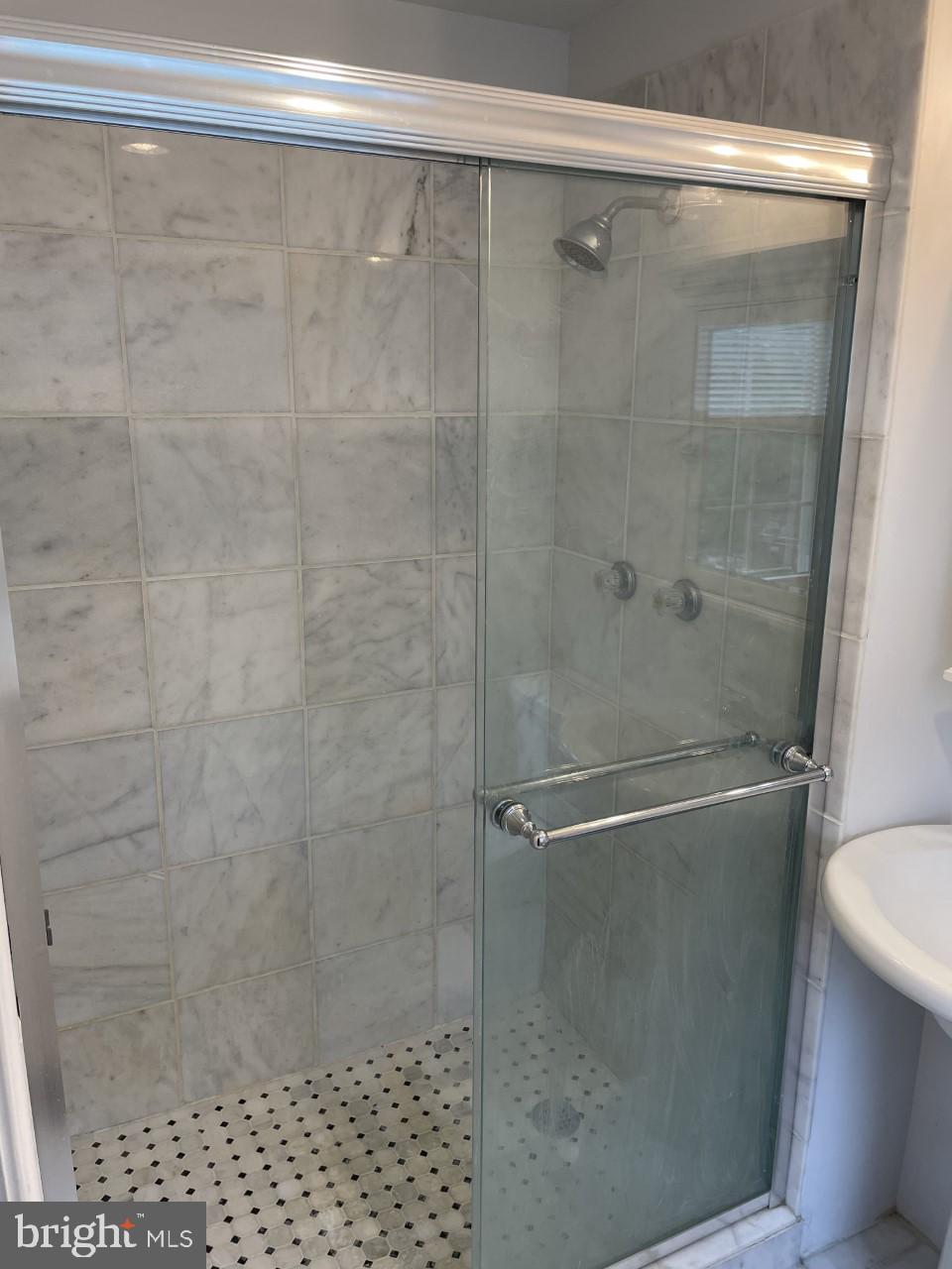 7013 Copeleigh Road Baltimore, MD 21212 - Photo 14 of 24 Primary bath with shower