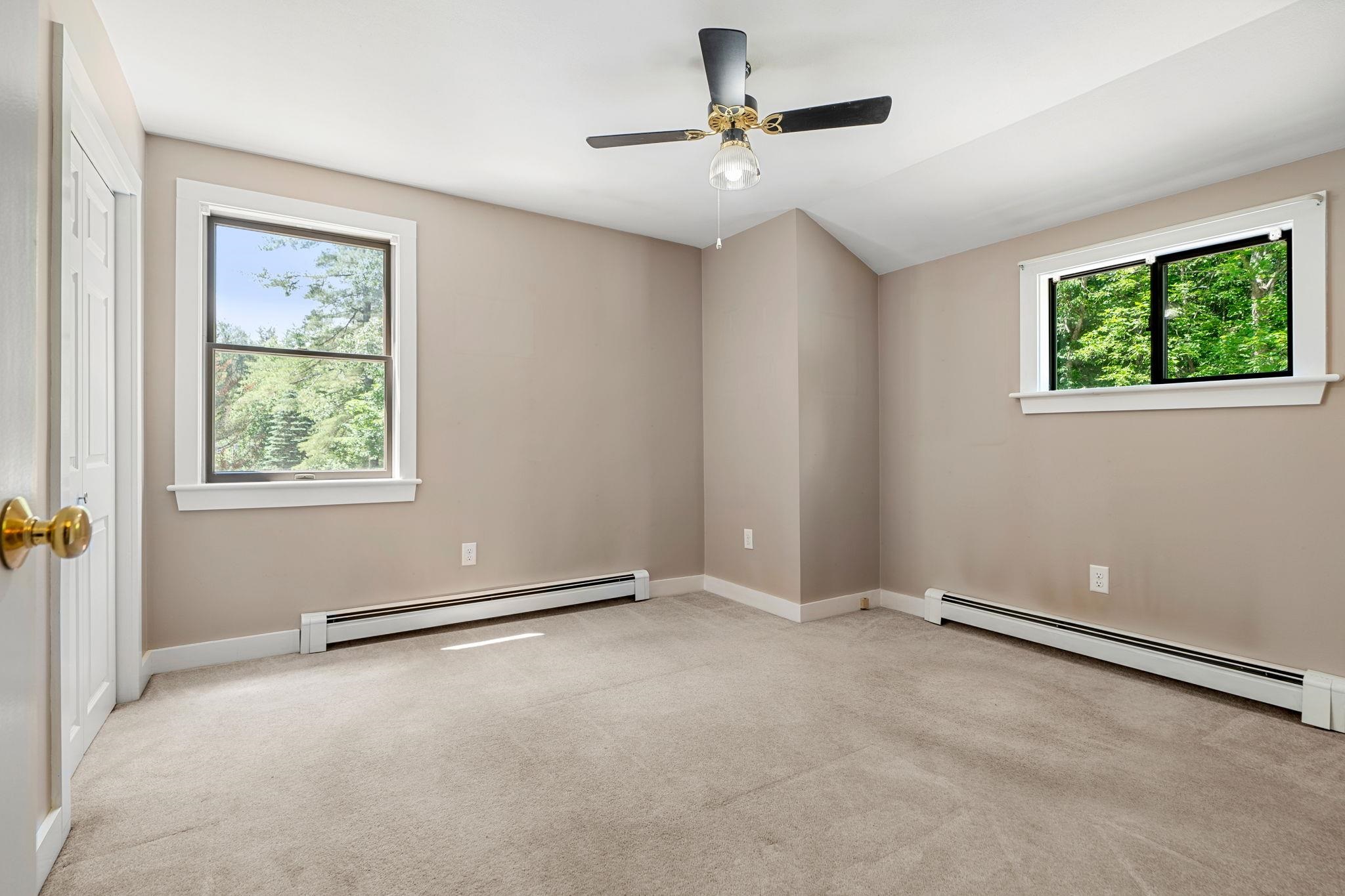 87 Lovering Road North Hampton, NH 03862 - Photo 19 of 39 Gallery Image 19