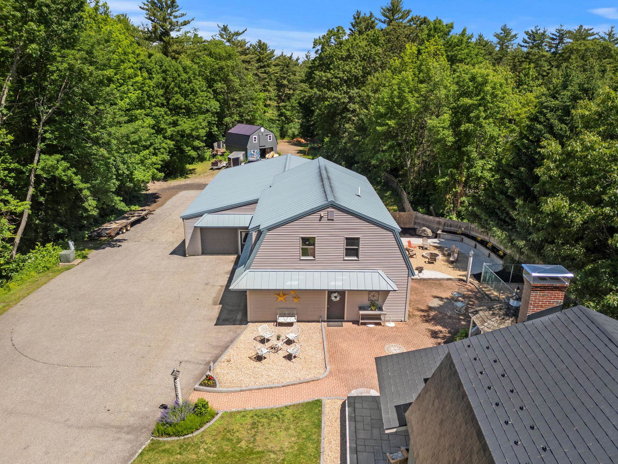 87 Lovering Road North Hampton, NH 03862 - Photo 23 of 39 Gallery Image 23
