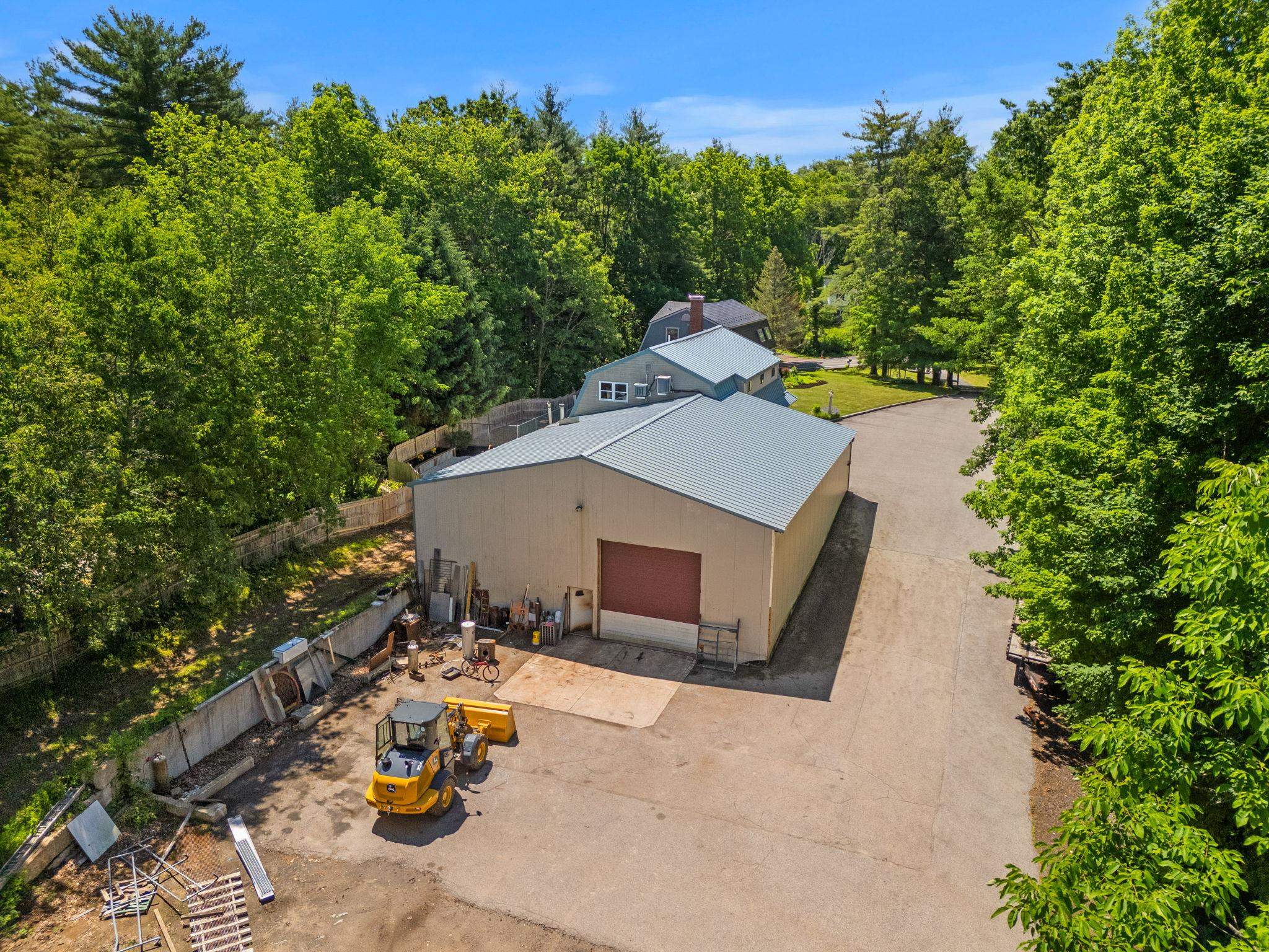 87 Lovering Road North Hampton, NH 03862 - Photo 31 of 39 Gallery Image 31