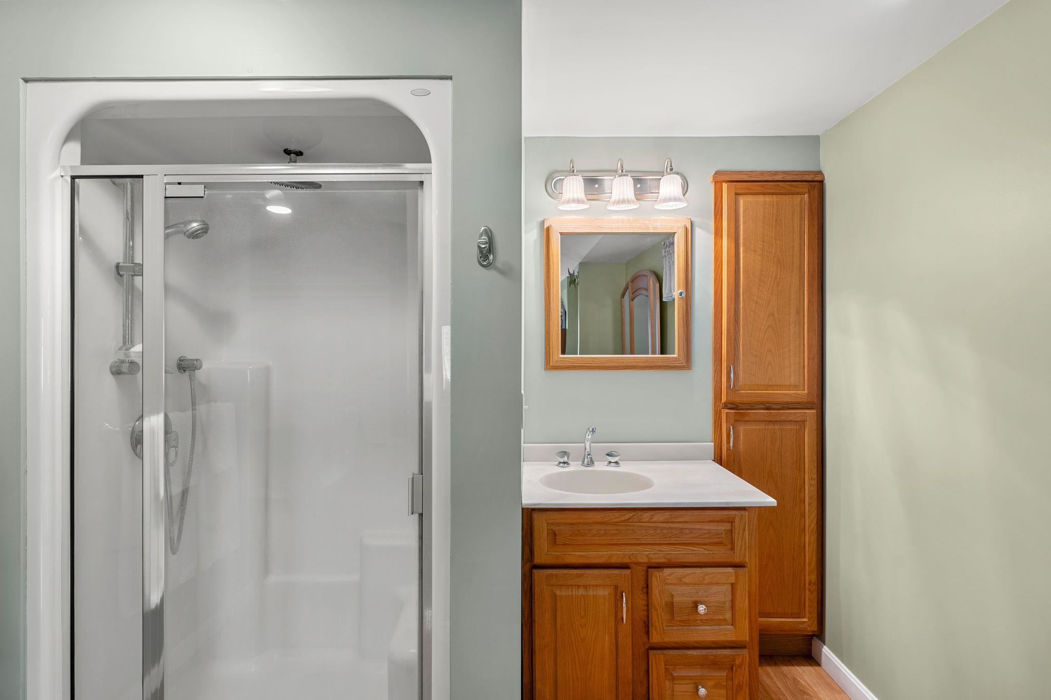 87 Lovering Road North Hampton, NH 03862 - Photo 6 of 39 Gallery Image 6